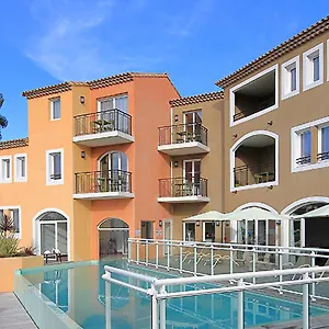Hotel apartamentowy Adonis