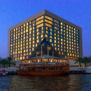sheraton-dubai-creek.sharjah-hotels.com/